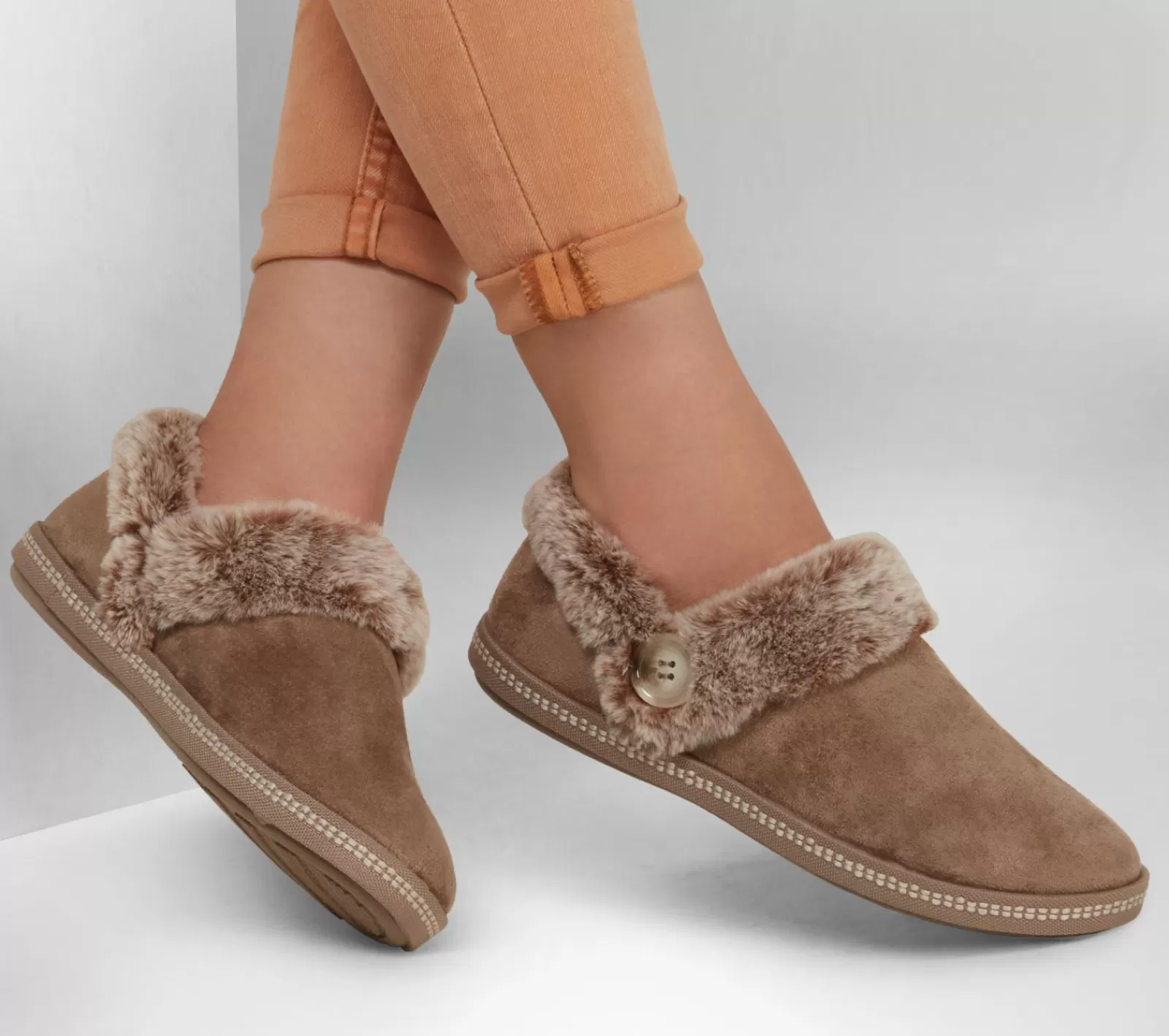 Cozy Campfire - Fresh Toast | SKECHERS Store