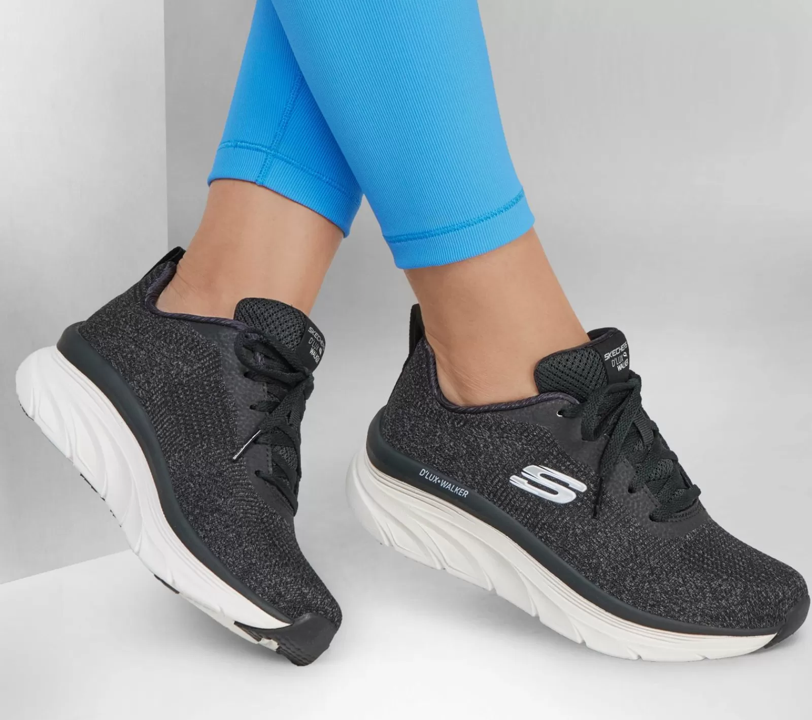 Relaxed Fit: D'Lux Walker - Daily Beauty | SKECHERS Sale