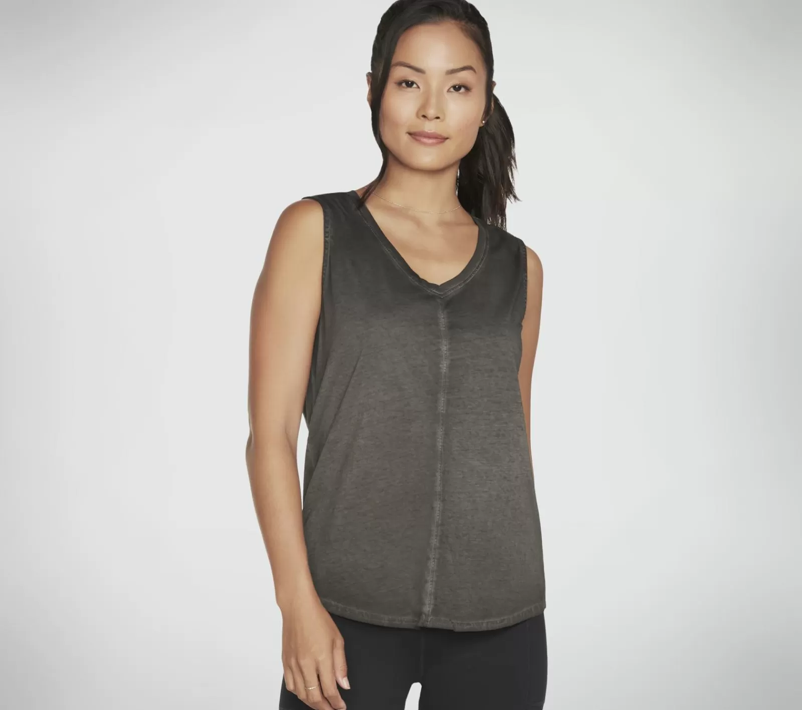 Diamond Wash Hatha V-neck Tank | SKECHERS Shop