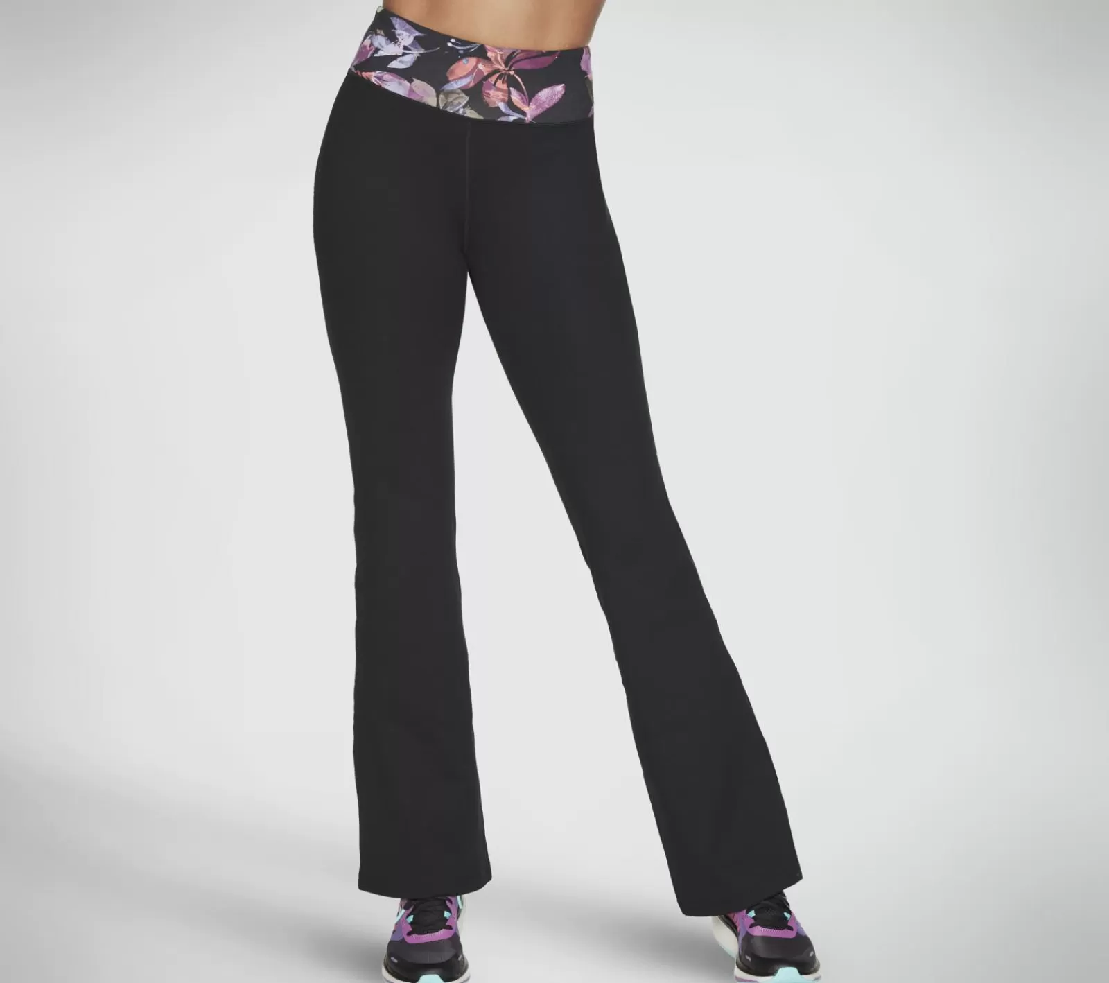 The GO FLEX Ultraviolet Flare Pant | SKECHERS Best