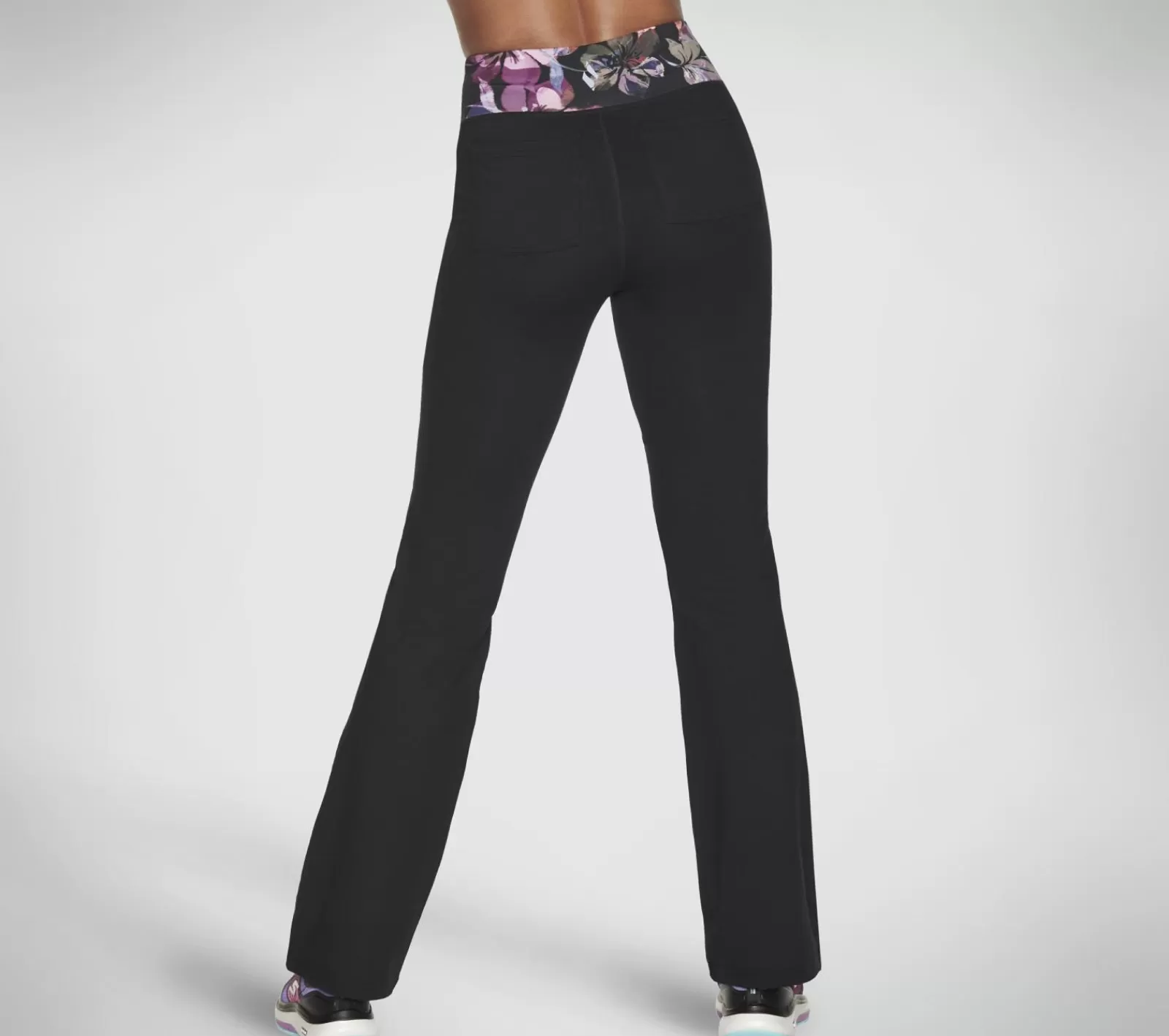 The GO FLEX Ultraviolet Flare Pant | SKECHERS Best